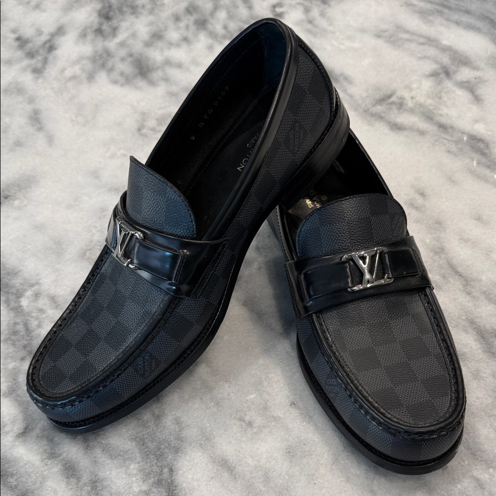 Men’s Louis Vuitton Black/Grey Check Loafers